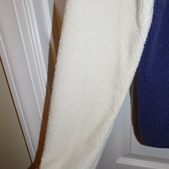 VINEYARD VINES Medium High Pile Sherpa Fleece 1/2 Zip Pullover Off-white Blue - Picture 3 of 6
